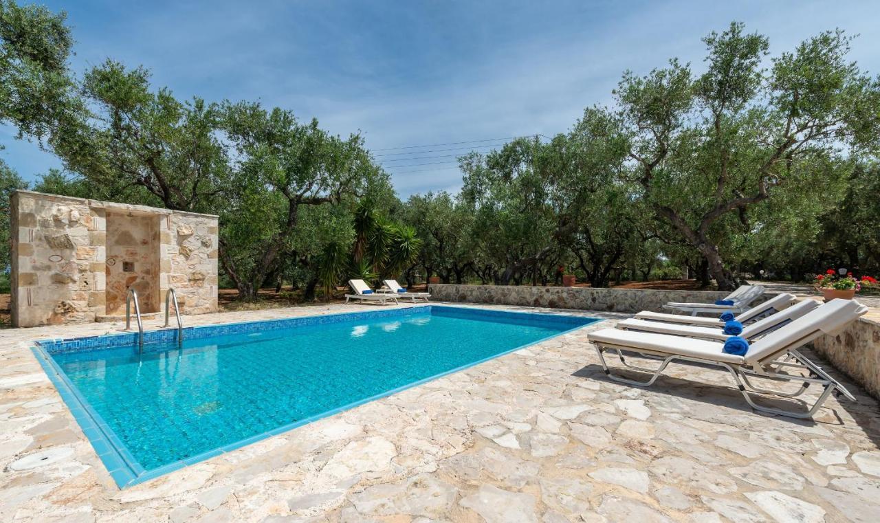 Olivegrove - Nestled In Olive Trees With Private Pool, By Zantewize