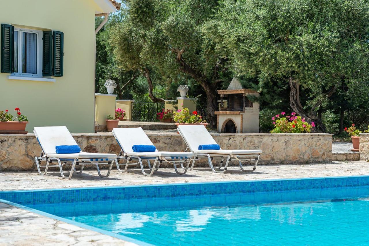 Olivegrove - Nestled In Olive Trees With Private Pool, By Zantewize Tragaki