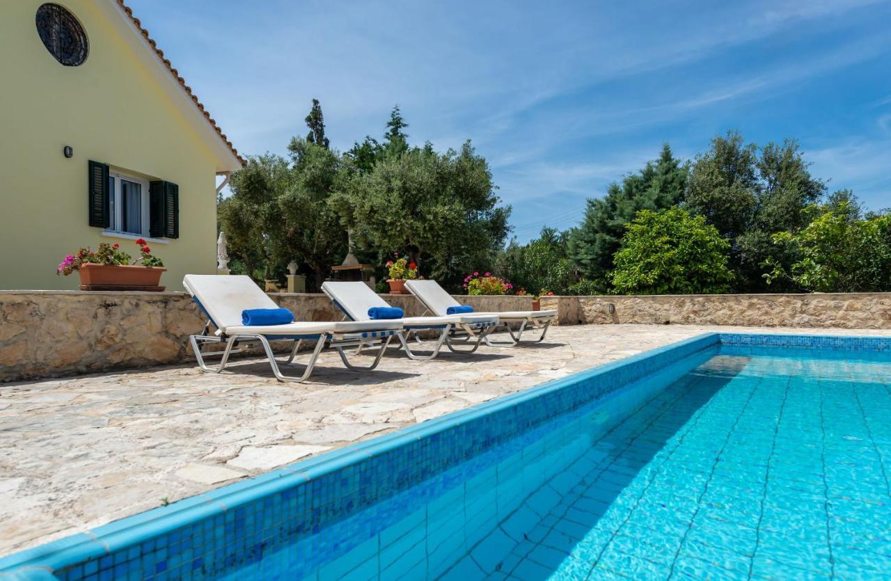 Villa Olivegrove - Nestled In Olive Trees With Private Pool, By Zantewize *