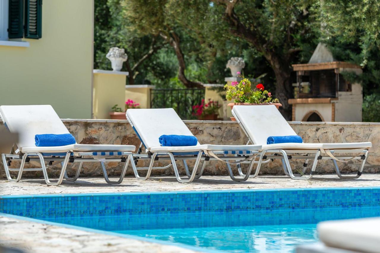 Olivegrove - Nestled In Olive Trees With Private Pool, By Zantewize Tragaki