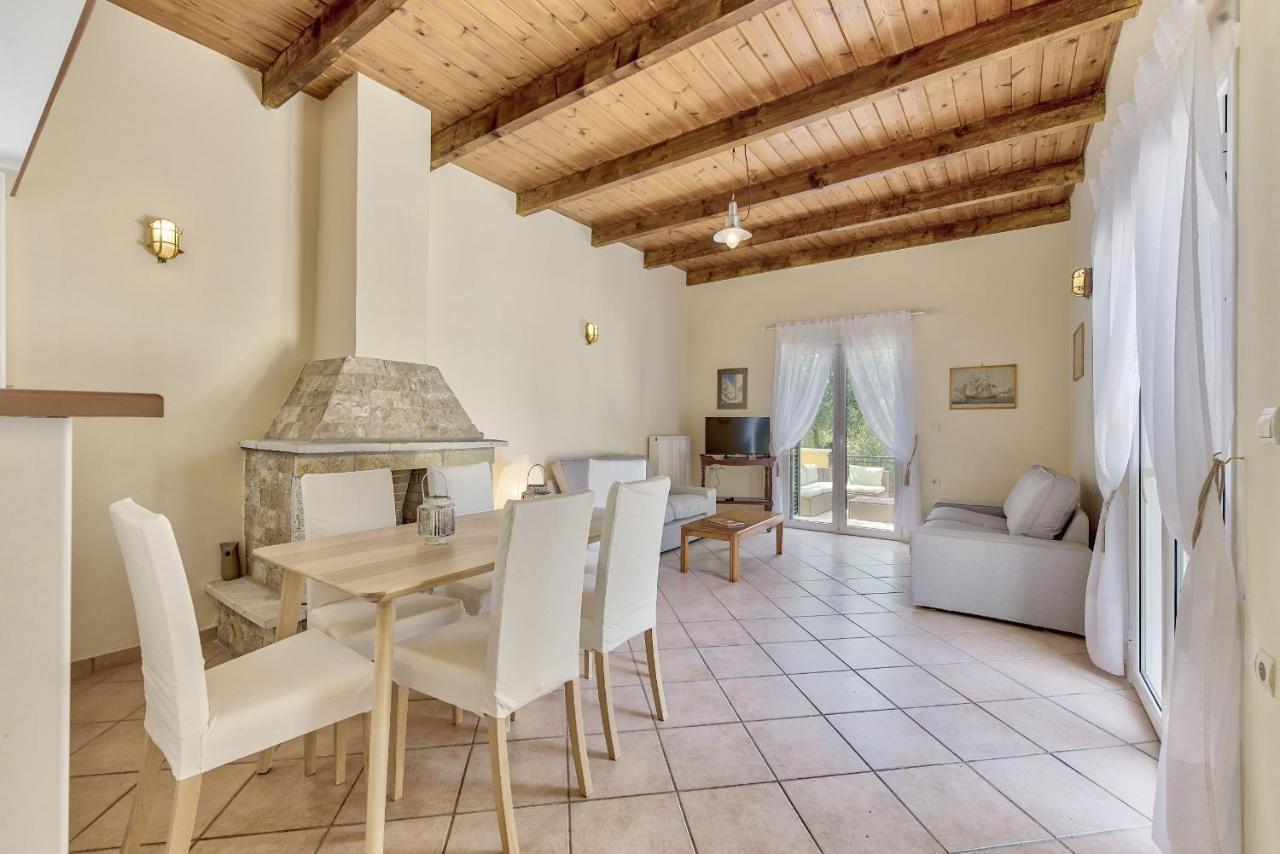 Olivegrove - Nestled In Olive Trees With Private Pool, By Zantewize